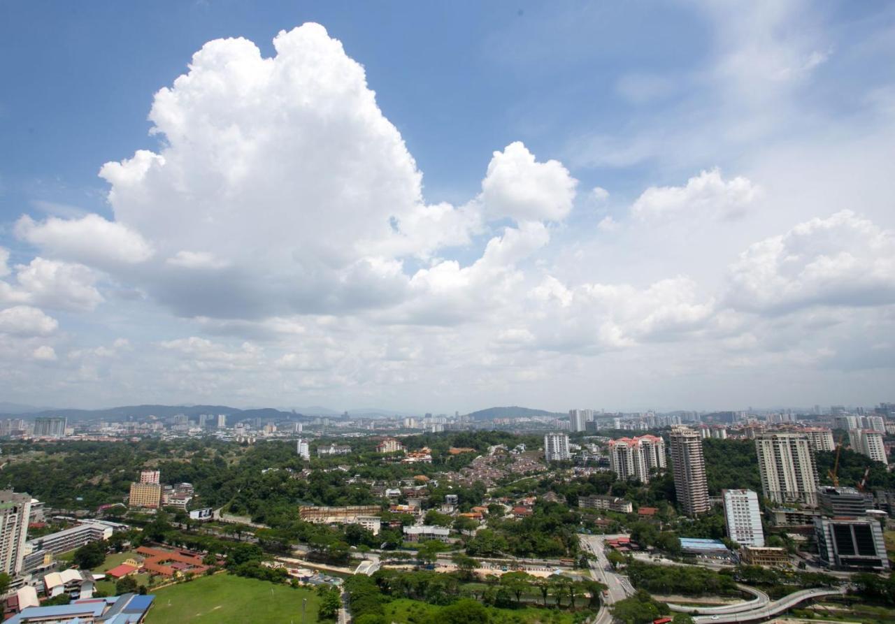 Kl Sentral, Est Bangsar By Skylimit Suites Kuala Lumpur Exterior photo